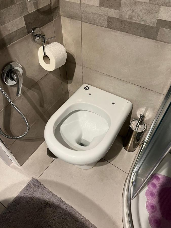 Chiaia Home 23 Νάπολη Εξωτερικό φωτογραφία